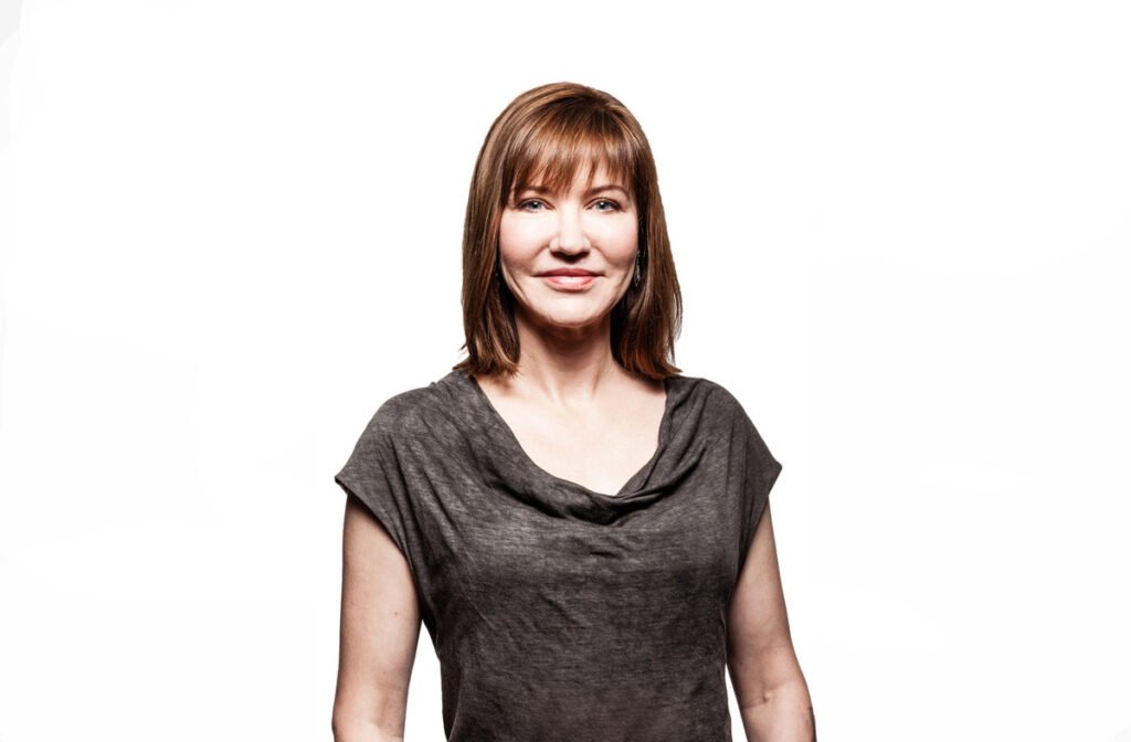 Julie Larson-Green: Helped Modernize Microsoft's Design Language | American CEOs
